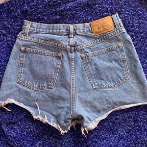 🌙Distressed Eddie Bauer cut off shorts🌙